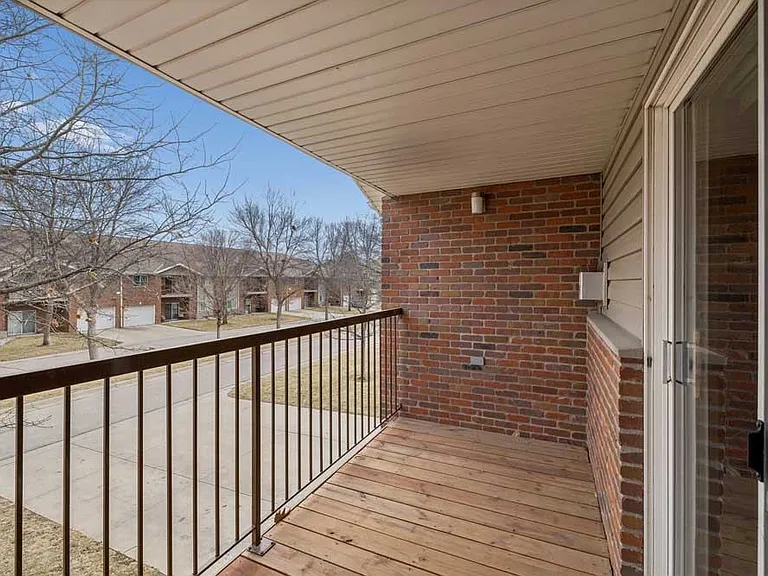 Pinebrook Apartments — Photo 103