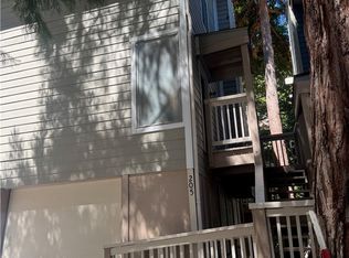 205 Cool Creek Ln, Lake Arrowhead, CA 92352