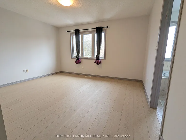 27 Walter Sangster Rd — Photo 15