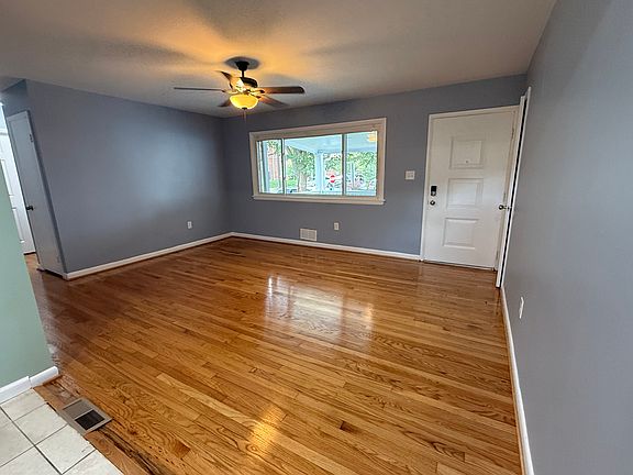 3rd image of 3701 36th St