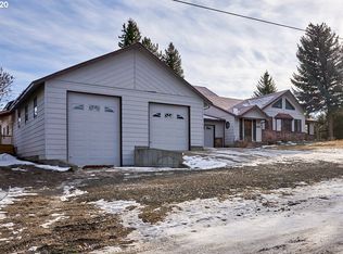 1102 S Main St, Joseph, OR 97846