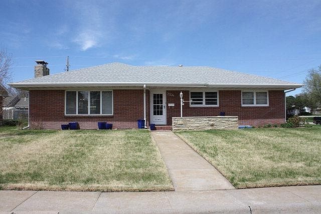 1st image of 2204 W Oklahoma Ave