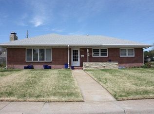 2204 W Oklahoma Ave, Grand Island, NE 68803