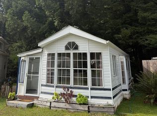 51 Midway Dr, Trinidad, CA 95570