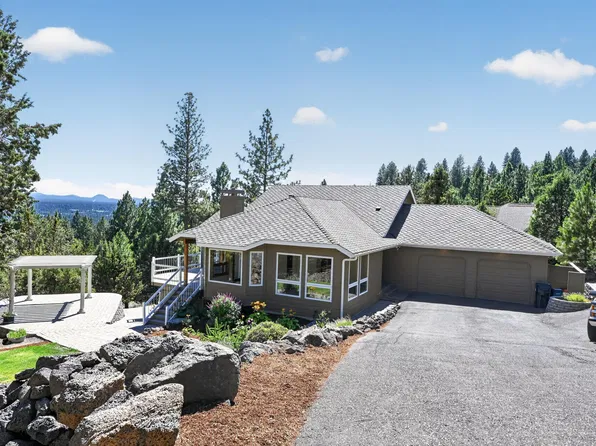 1573 NW City View Dr, Bend, OR 97703