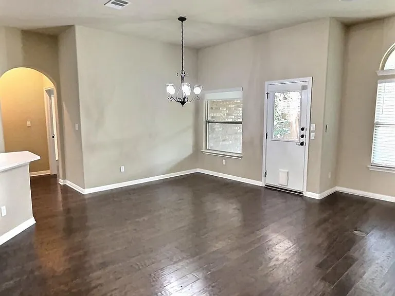115 Driftwood Dr — Photo 12