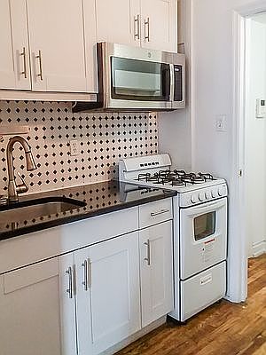 4th image of 1 Sheridan Sq APT 3F