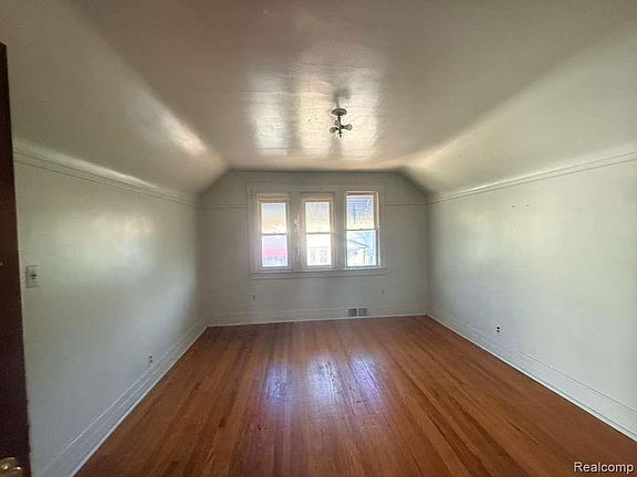 2nd image of 1957 Yemans St