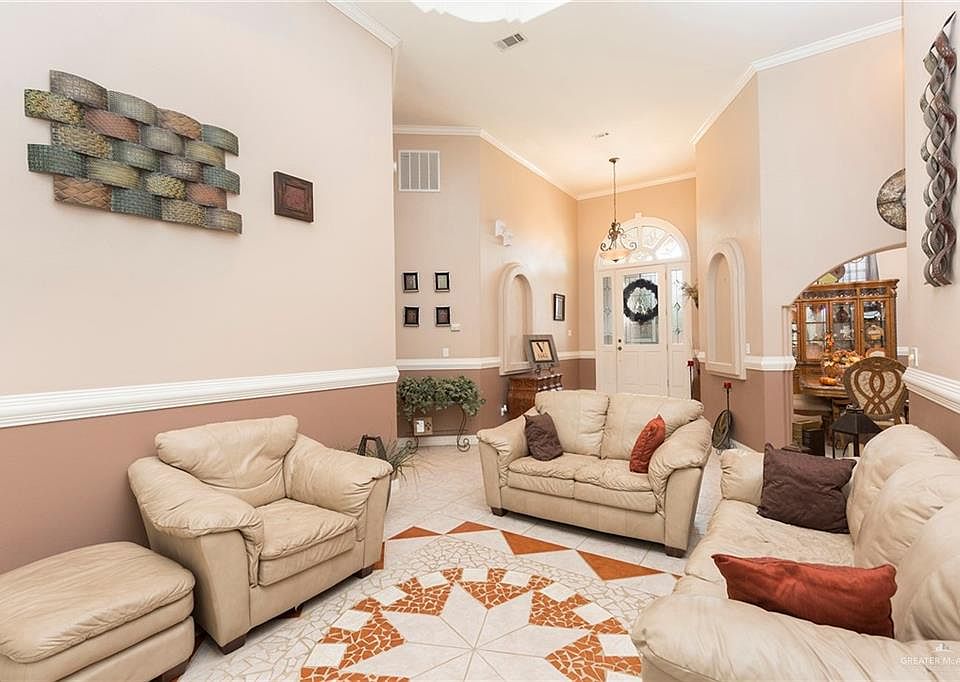 1302 11th St, Mercedes, TX 78570 Zillow