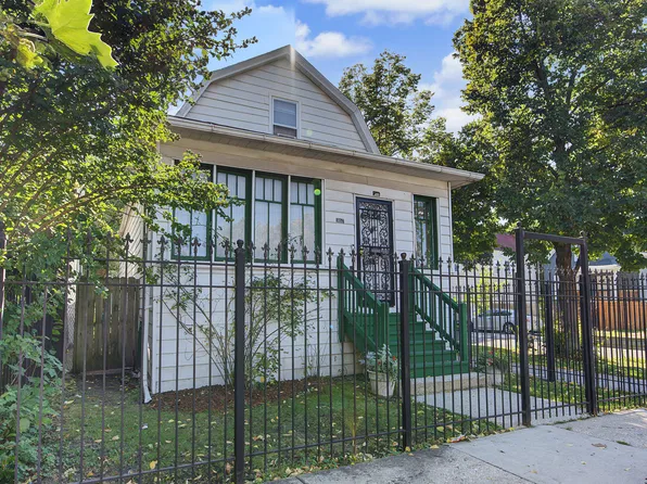 5057 W Superior St, Chicago, IL 60644
