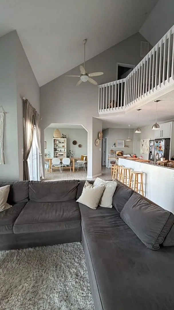 Great condo in great location — Photo 3