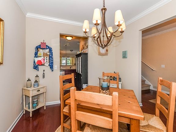 5th image of 948 Summerlake Dr