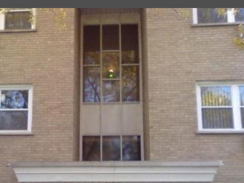 1st image of 5455 N California Ave APT 3G