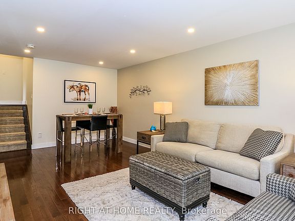5th image of 15 Highview Rd