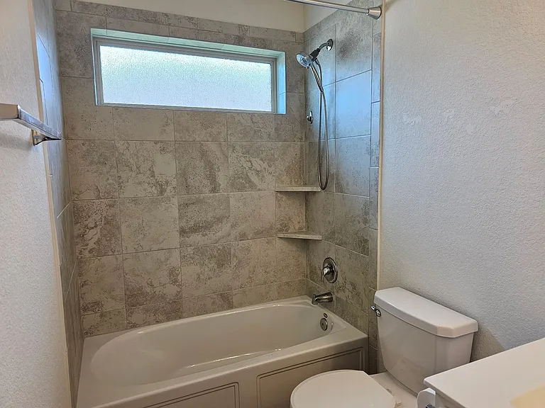 21408 Bird Wing Dr — Photo 6
