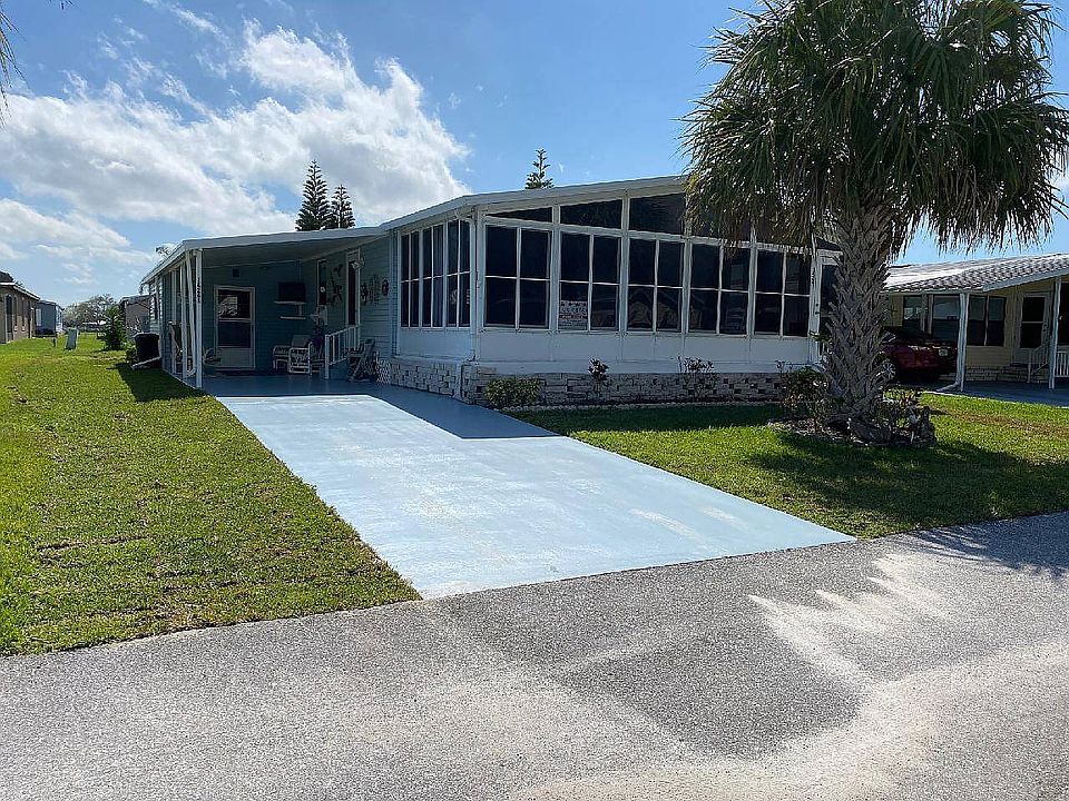 1st image of 14241 Zorzal Ave