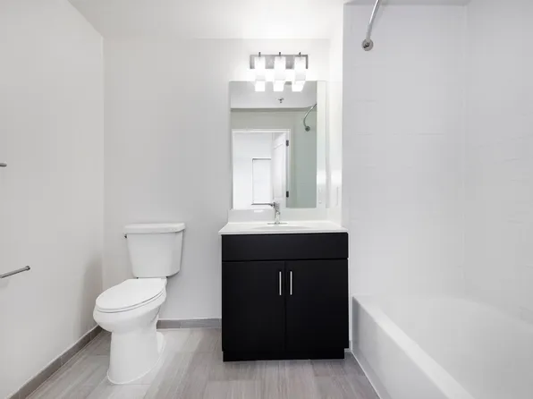 24a Avenue image 5 of 28