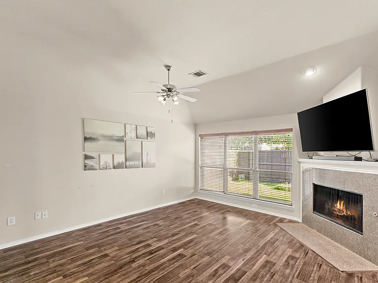 8004 Heritage Palms Trl — Photo 24