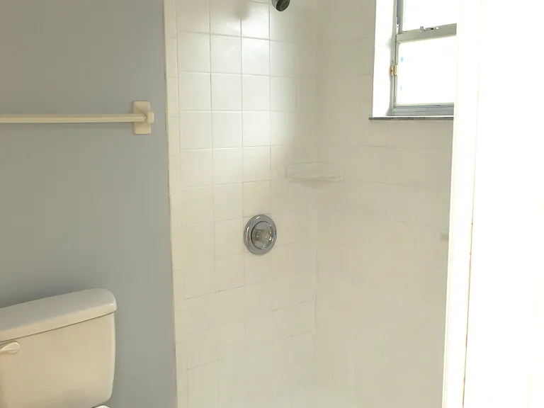 Second Full Bathroom V3