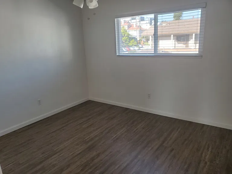 4033 Florida St — Photo 15