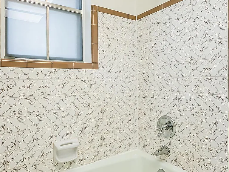 9218 Hammerly Blvd — Photo 23
