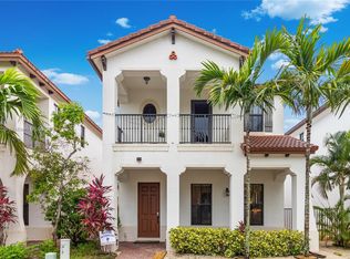8294 NW 39th Ct, Cooper City, FL 33024