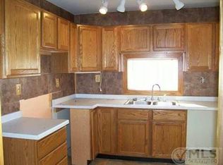 1037 Lake Ave, Quinnesec, MI 49876