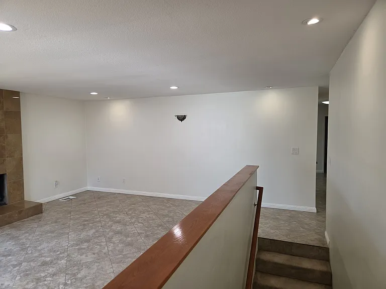 1037 Alta Vista Dr — Photo 68