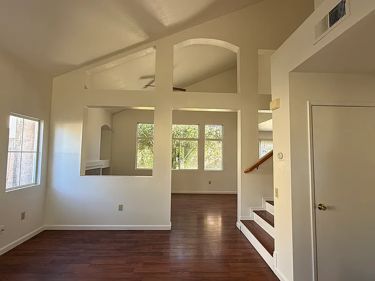 1648 Terra Vista Ln — Photo 5