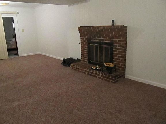 5th image of 1427 Abbey Cir