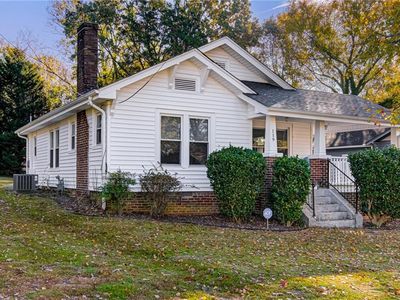 119 S Gordon Dr, Winston Salem, NC, 27104