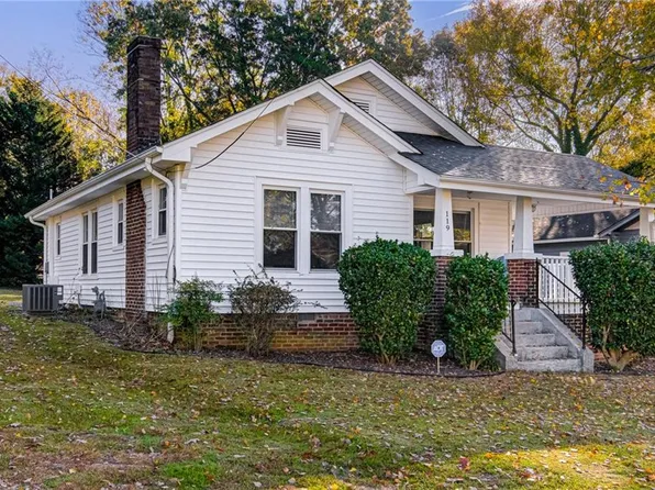 119 S Gordon Dr, Winston Salem, NC 27104