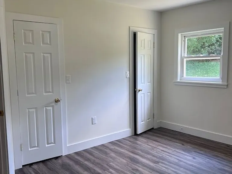 14311 Rt9w House — Photo 27