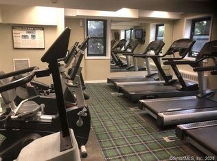 100A Hoyt St #3E, Stamford, CT 06905