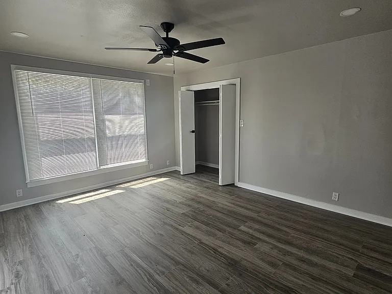 216 Forrest Ave #5 — Photo 10