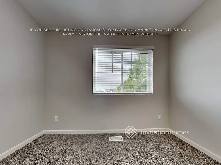 7068 Bailey St SE — Photo 16
