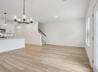 7133 Cedarcrest Ln, Fairview, TN 37062