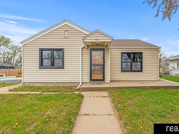 4612 L St, Omaha, NE 68117