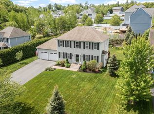 13 Ballard Ct, Leominster, MA 01453