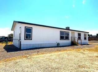 102 Bastian Rd, Battle Mountain, NV 89820