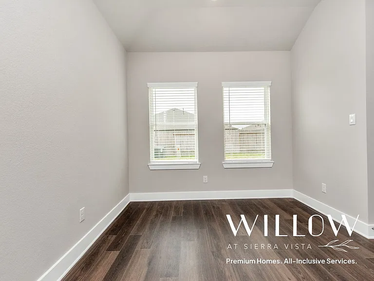 1218 Scarlet Creek Dr — Photo 23