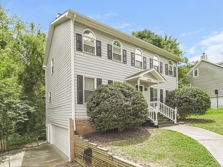 11108 Mallard Crossing Dr — Photo 2
