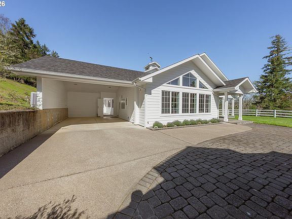 4th image of 3849 Cole Rd