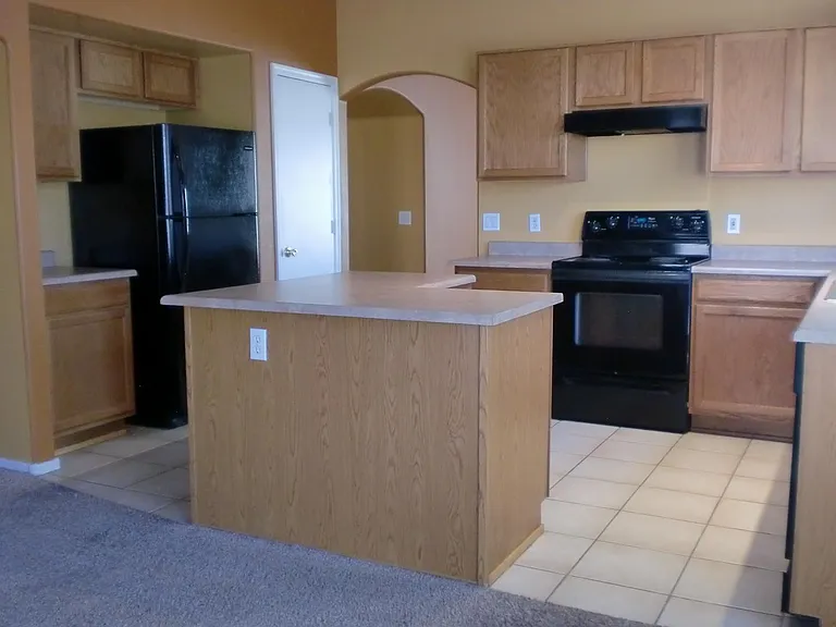 11714 W Poinsettia Dr — Photo 7