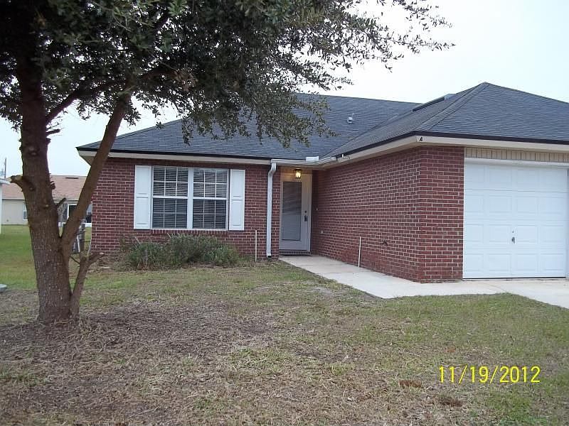 1st image of 29B Louvet Ln