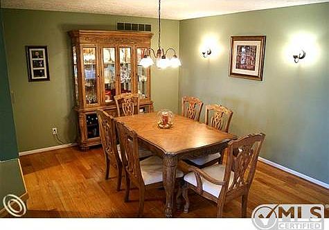 Spacious Dining Room