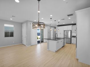 2354 W Gloria Ln, Phoenix, AZ 85085