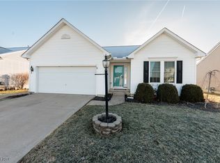 6071 Greenview Trl, North Ridgeville, OH 44039