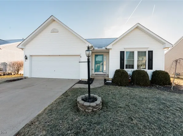 6071 Greenview Trl, North Ridgeville, OH 44039