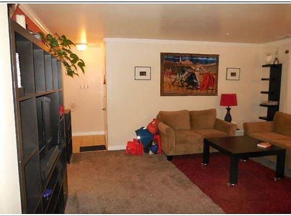 Family Room/Entry Way
